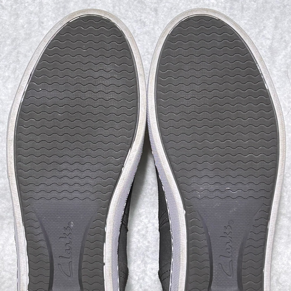 Clarks Womens Pawley Adwin Grey Suede Side Zip Sneakers Shoes SZ 7.5 M - Picture 10 of 12